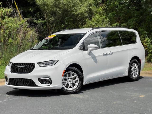 2022 Chrysler Pacifica for sale at Griffin Buick GMC in Monroe NC