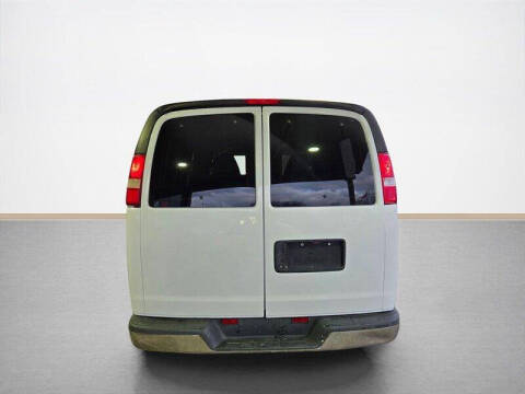 2011 Chevrolet Express LT 3500