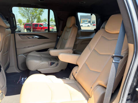 2019 Cadillac Escalade Platinum