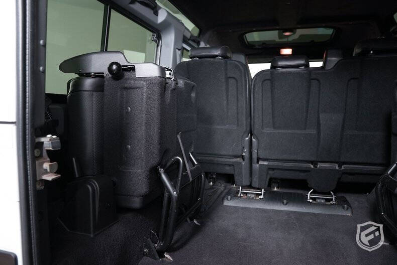 1991 Land Rover Defender