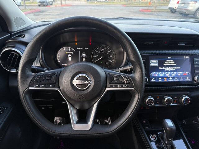 2024 Nissan Kicks SV