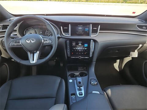 2025 Infiniti QX55 Luxe