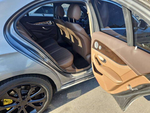 2017 Mercedes-Benz E-Class E 300