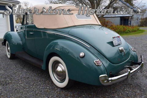 1940 Ford Deluxe