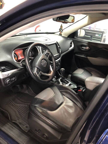 2007 Jeep Commander Sport