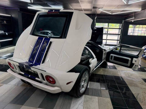 2005 Ford GT