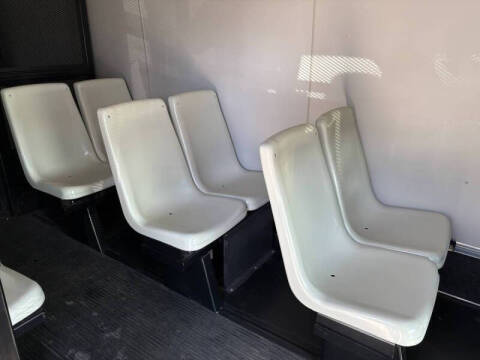 2006 Ford E-Series E-450 SD