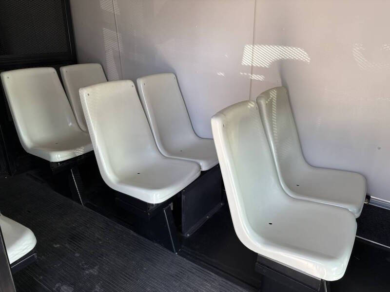 2006 Ford E-Series E-450 SD