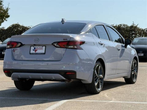 2025 Nissan Versa SR