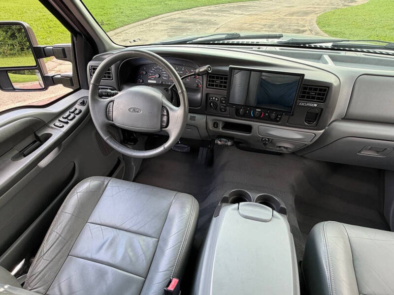 2002 Ford Excursion XLT
