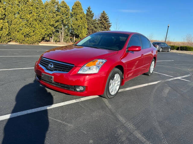 2009 Nissan Altima for sale at Great Lakes Automotive in Racine, WI