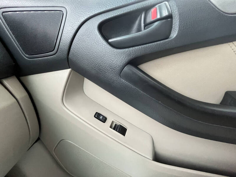 2003 Toyota 4Runner SR5