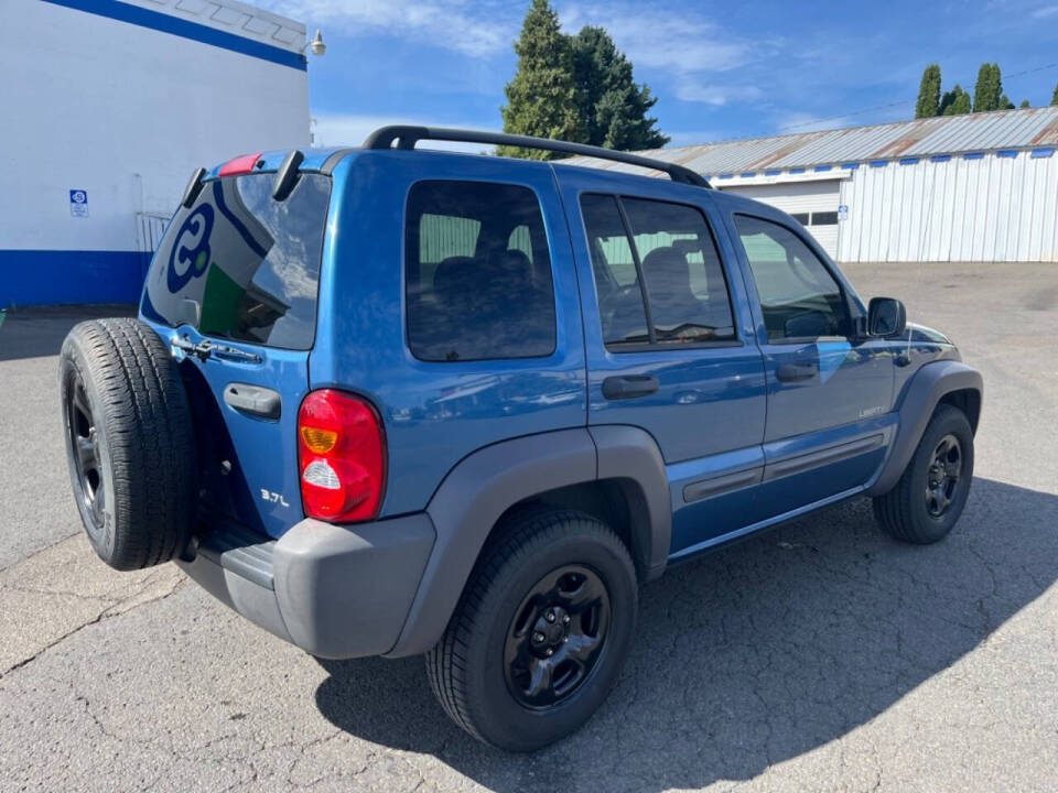 2004 Jeep Liberty for sale at Paradise Coach in Newberg, OR