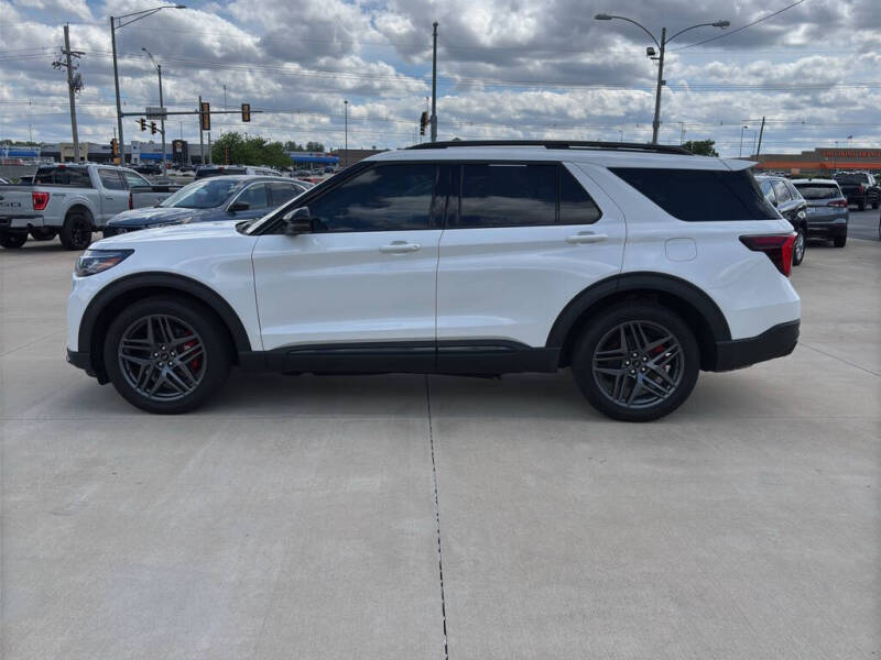 2025 Ford Explorer ST