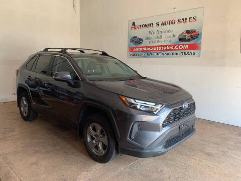 2022 Toyota RAV4 Hybrid XLE