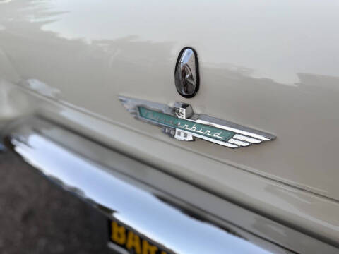 1957 Ford Thunderbird