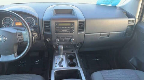 2010 Nissan Titan SE