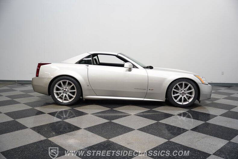 2006 Cadillac XLR-V