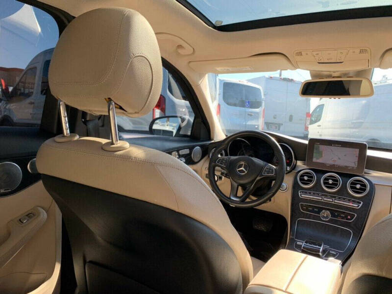 2017 Mercedes-Benz C-Class