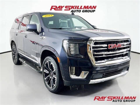 2023 GMC Yukon SLT