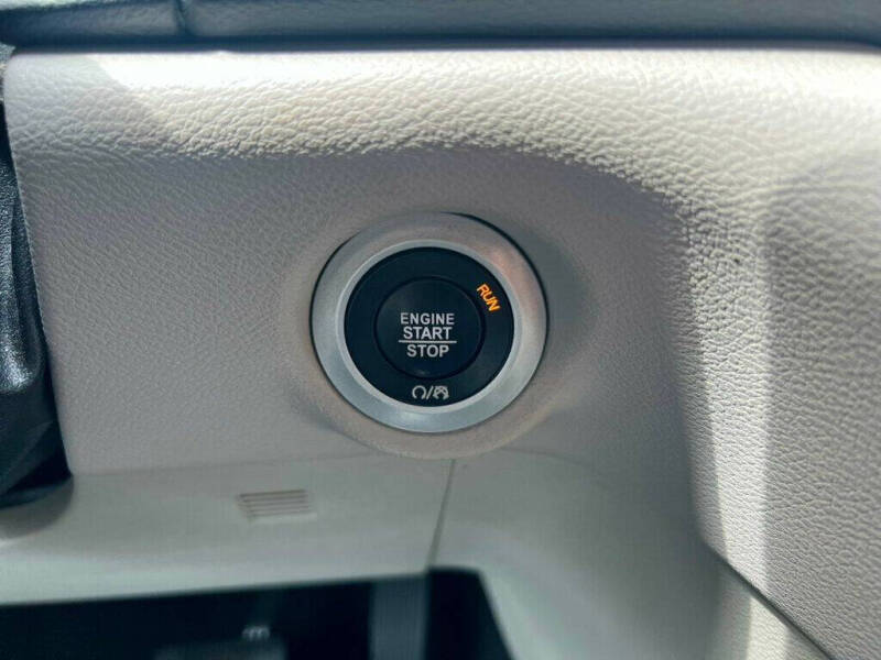 2017 Chrysler Pacifica LX