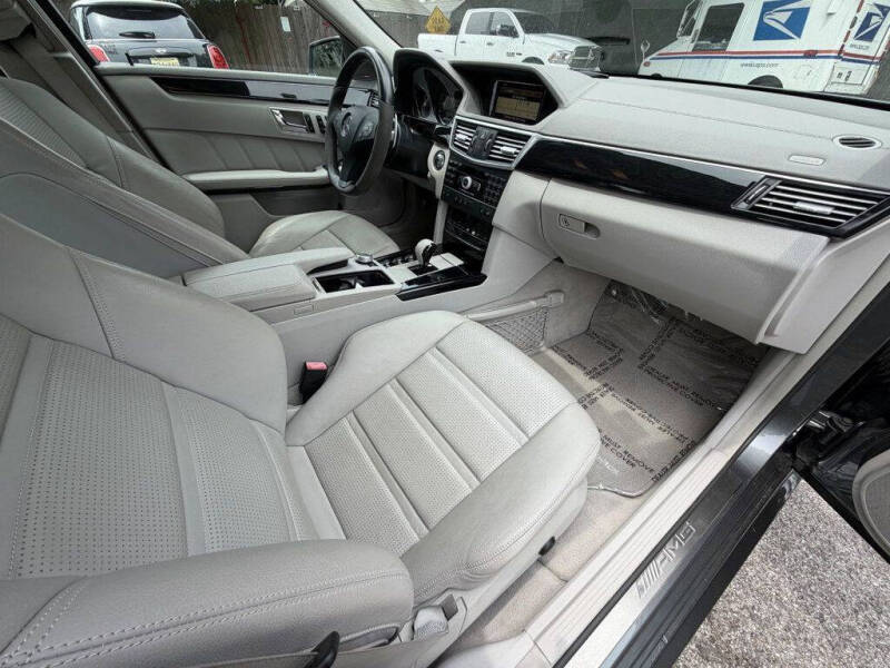 2011 Mercedes-Benz E-Class E 63 AMG