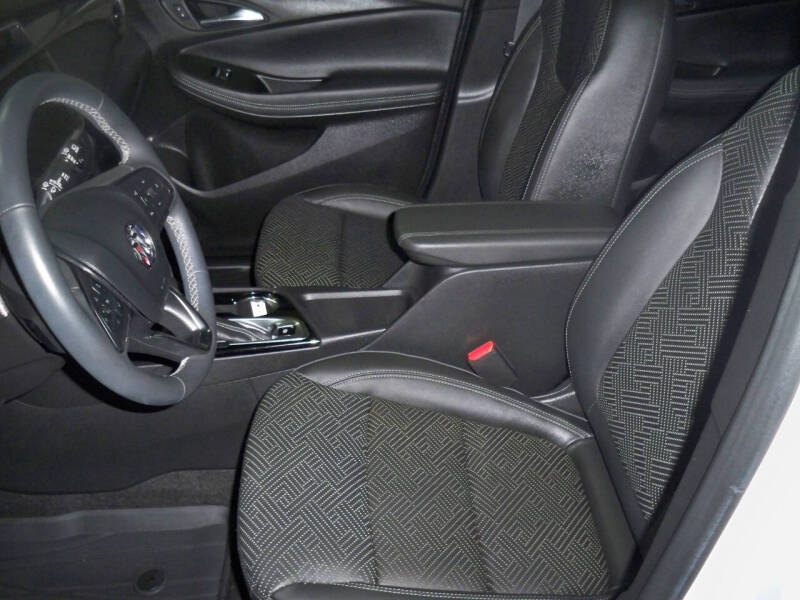 2022 Buick Encore GX Essence