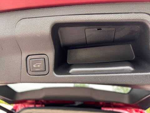 2017 GMC Acadia SLE-2