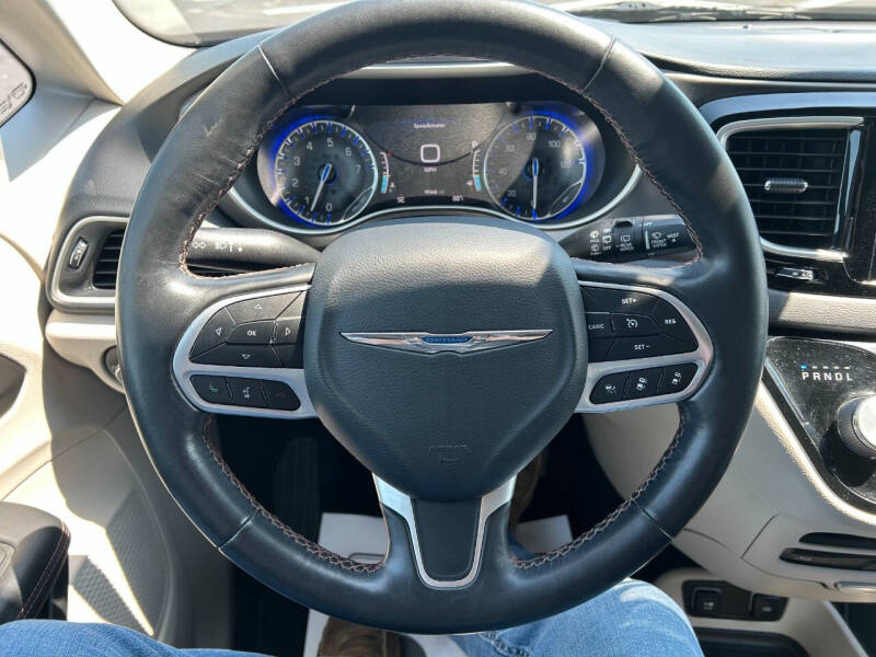 2020 Chrysler Pacifica Touring L Plus