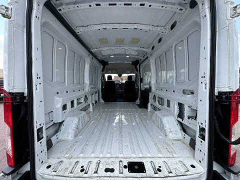 2022 Ford Transit 250