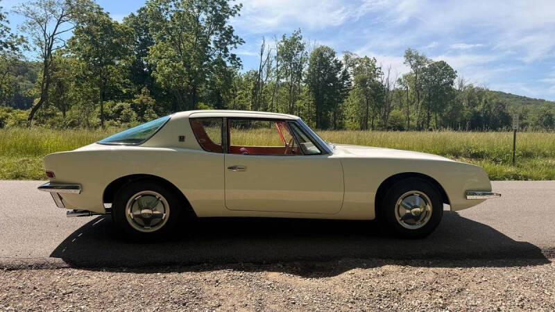 1963 Studebaker Avanti