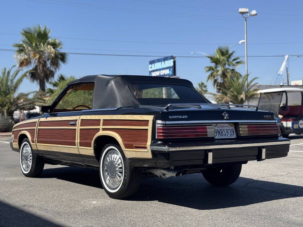 1985 Chrysler Le Baron 17