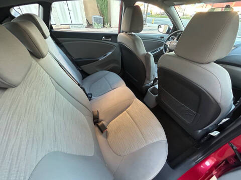 2016 Hyundai Accent SE