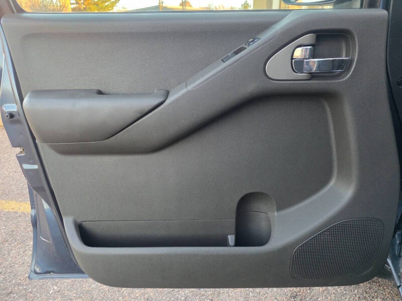 2014 Nissan Frontier SV V6