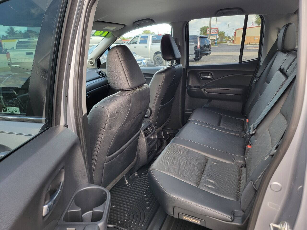 2018 HONDA Ridgeline Pickup - $29,999