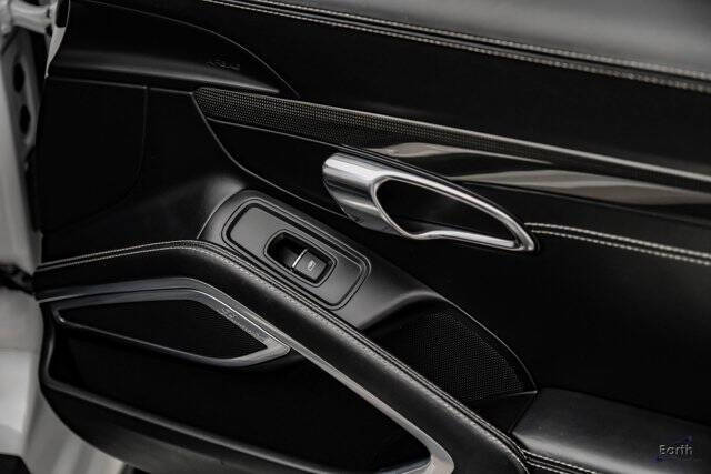 2016 Porsche 911