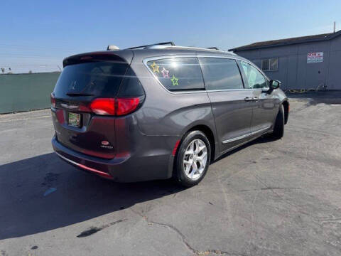 2020 Chrysler Pacifica Limited