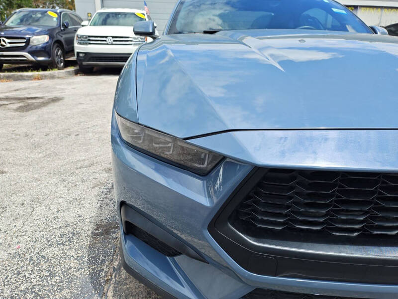 2025 Ford Mustang EcoBoost