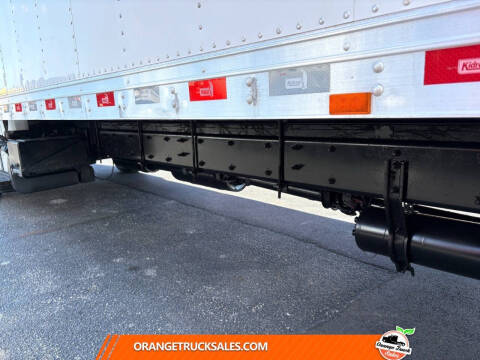 2017 Freightliner M2 106