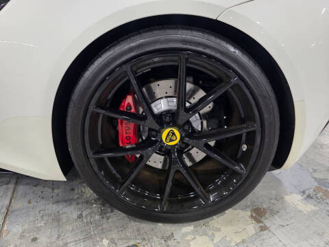 2024 Lotus Emira V6 First Edition