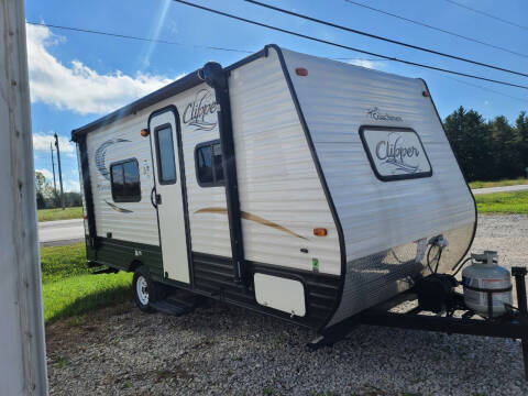 2016 Coachmen Clipper 17FQ