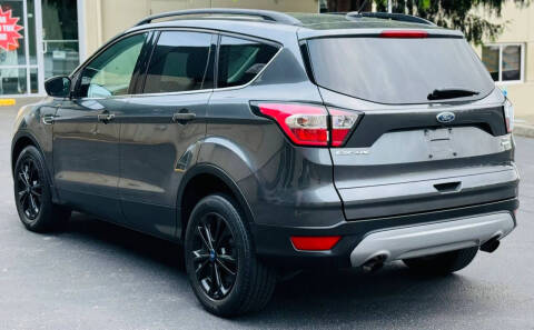 2018 Ford Escape SE