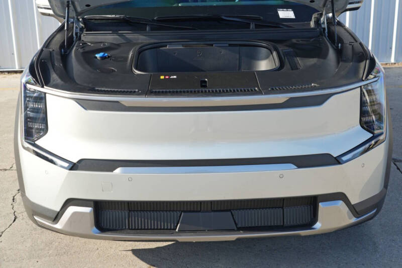 2024 Kia EV9 Light Long Range