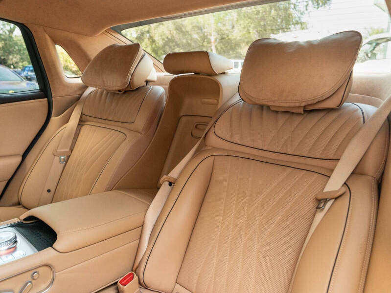 2023 Genesis G90 3.5T e-Supercharger