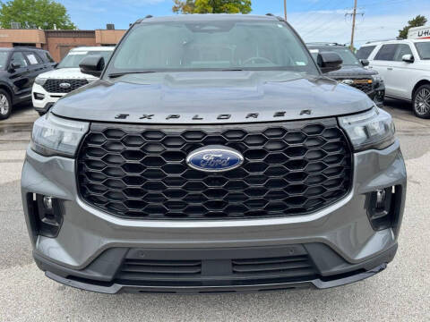 2025 Ford Explorer ST-Line