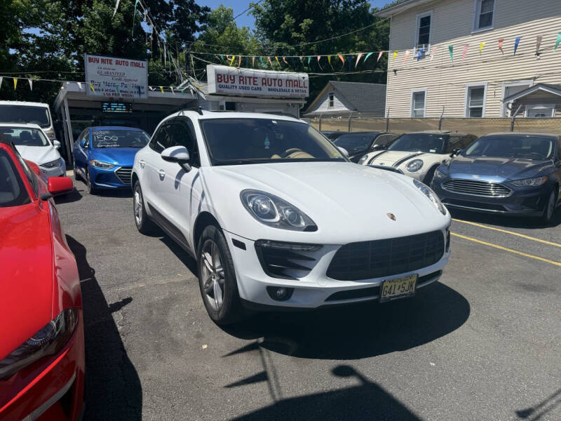 2017 Porsche Macan