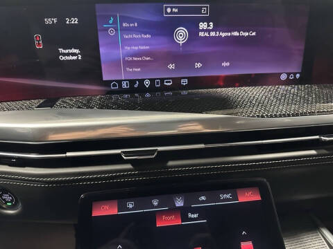 2025 Cadillac Escalade-V