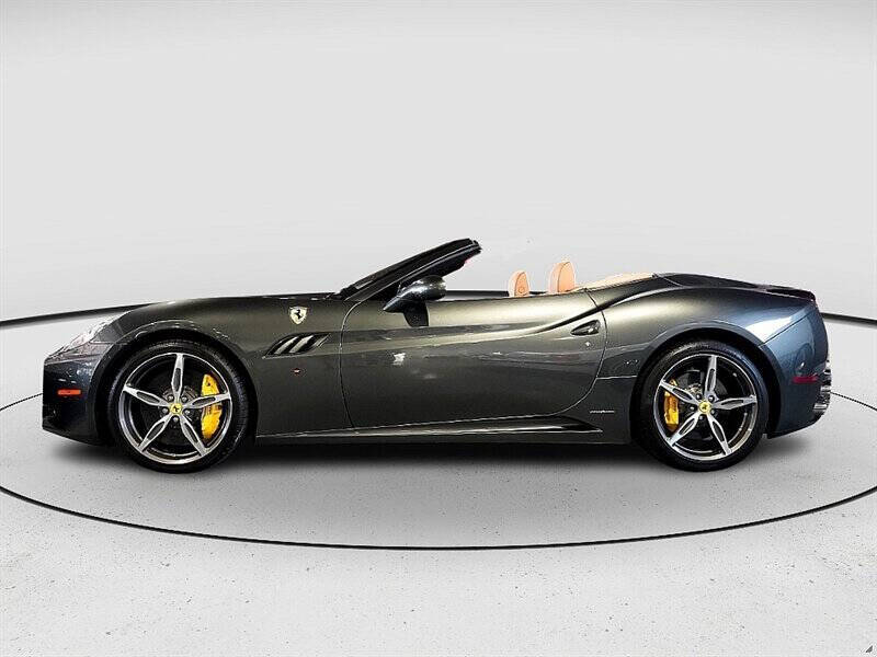 2013 Ferrari California 5