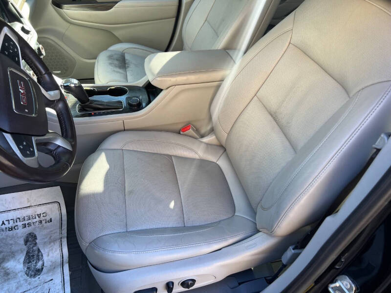 2018 GMC Acadia SLT-1