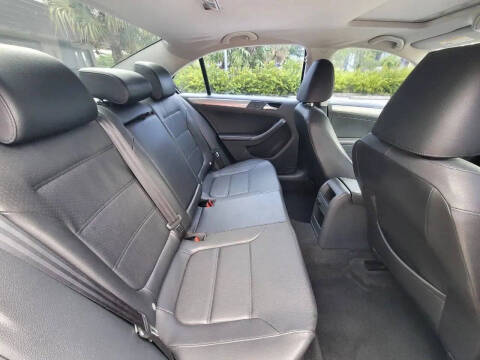 2015 Volkswagen Jetta Sport